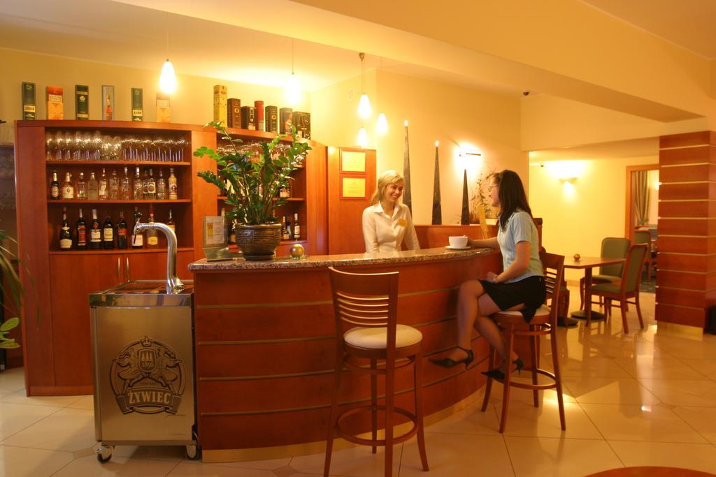Hotel Abrava Drawsko Pomorskie Ngoại thất bức ảnh